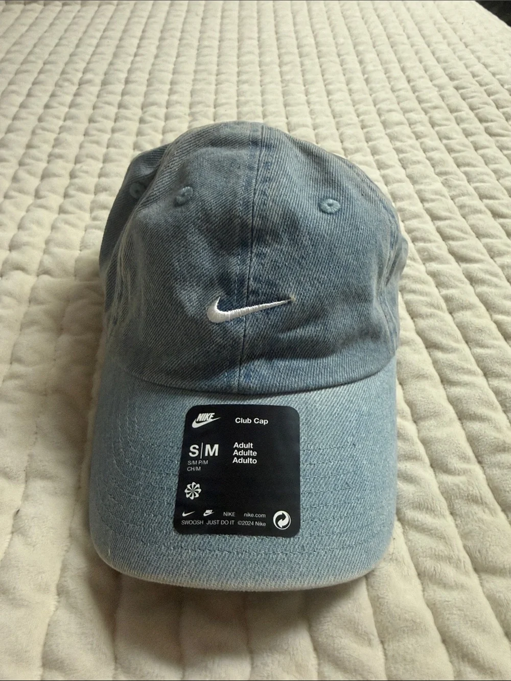 Nike Women’s Light Blue Denim Swoosh Club Cap S/M